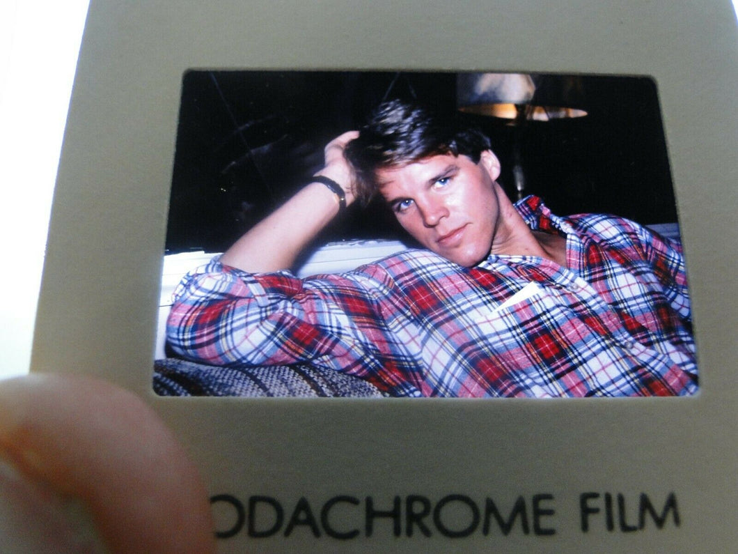 VINTAGE 35MM SLIDE MALE 18 Y.O. + GAY INTEREST BEEFCAKE MUSCLE SEMI NUDE    B89A