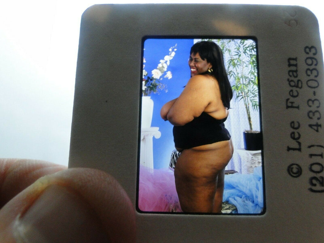 Busty Huge Tits & Ass Erotic Sexy NUDE BBW Woman/Model Vintage 35mm         F20