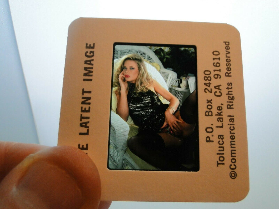 Busty Erotic Sexy NUDE Woman/Model Vintage 35mm LATENT IMAGE SLIDE          B5N