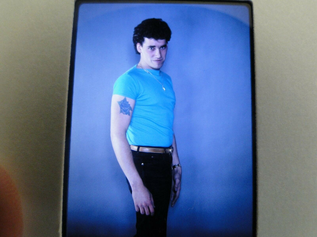VINTAGE 35MM SLIDE MALE GAY INTEREST BEEFCAKE MUSCLE SEMI NUDE HOT BUFF FT5