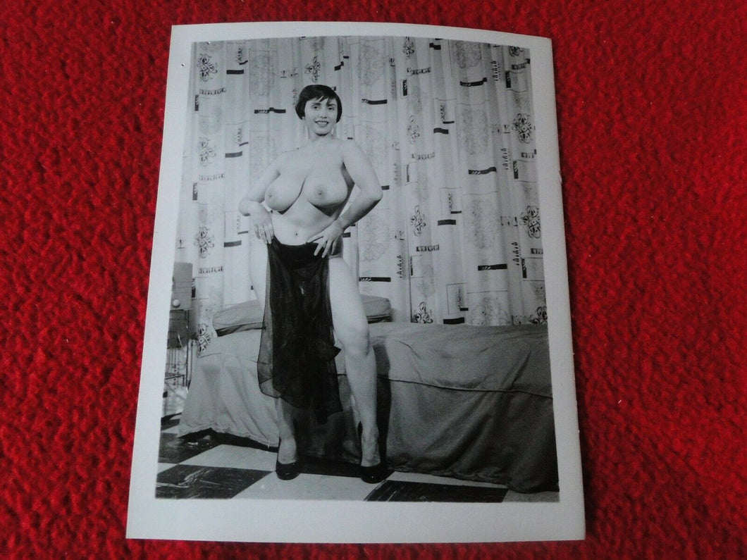 Vintage Nude Erotic Sexy Adult Pinup 5 x 4 Photo Linda West      A58