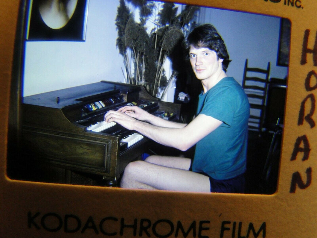 VINTAGE 35MM SLIDE MALE GAY INTEREST BEEFCAKE MUSCLE SEMI NUDE HOT BUFF EY5