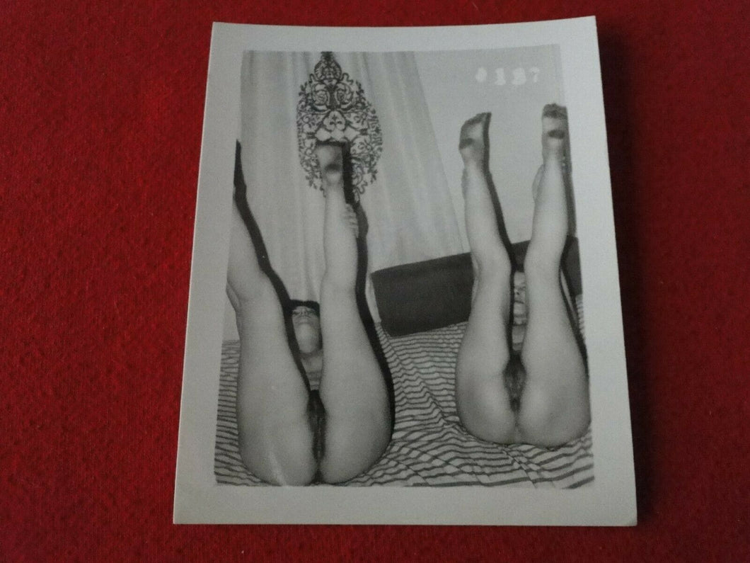 Vintage Original 18 Year Old + Erotic Adult Nude Woman Hairy Vagina Photo     A8