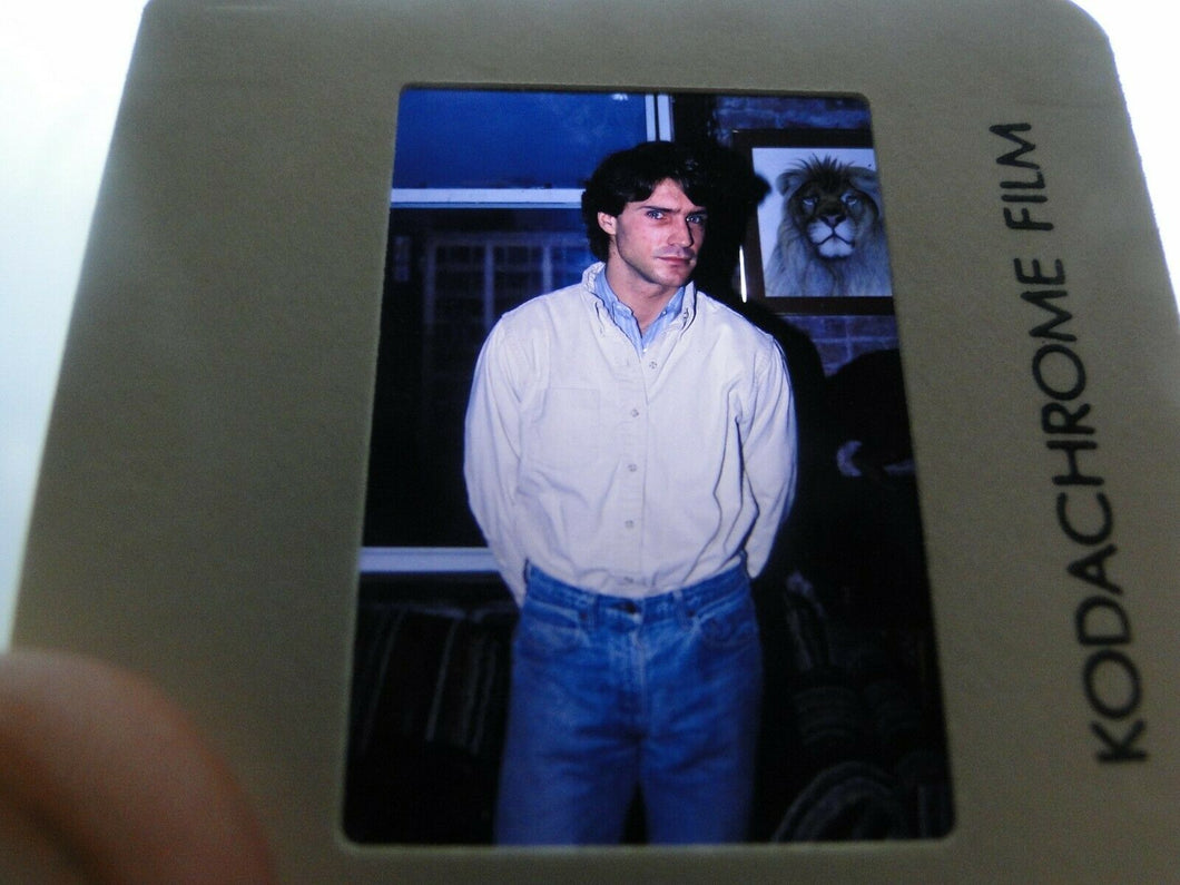 VINTAGE 35MM SLIDE MALE GAY INTEREST BEEFCAKE MUSCLE SEMI NUDE HOT BUFF G9F