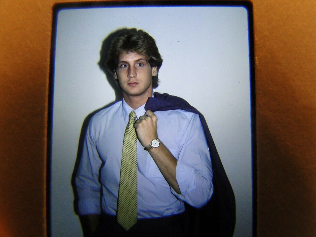 VINTAGE 35MM SLIDE MALE GAY INTEREST BEEFCAKE MUSCLE SEMI NUDE HOT BUFF EQ3