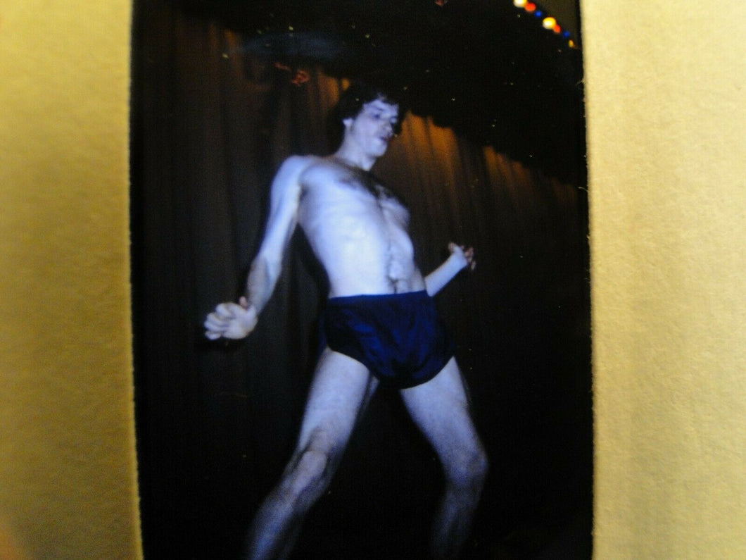 VINTAGE 35MM SLIDE MALE GAY INTEREST BEEFCAKE MUSCLE SEMI NUDE HOT BUFF EY2