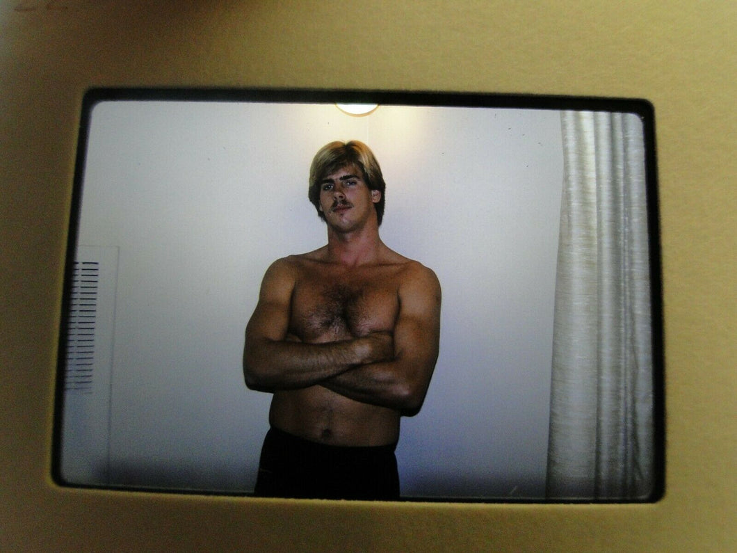 VINTAGE 35MM SLIDE MALE GAY INTEREST BEEFCAKE MUSCLE SEMI NUDE HOT BUFF FK#