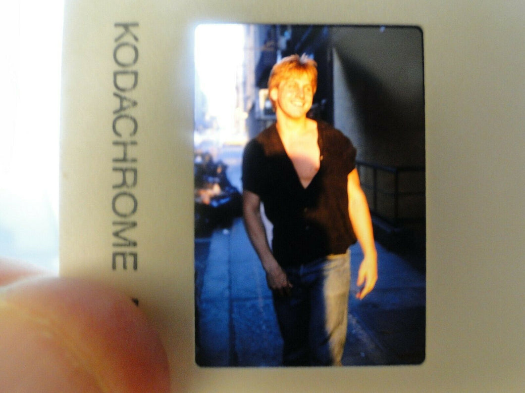 VINTAGE 35MM SLIDE MALE GAY INTEREST BEEFCAKE MUSCLE SEMI NUDE HOT BUFF EN&