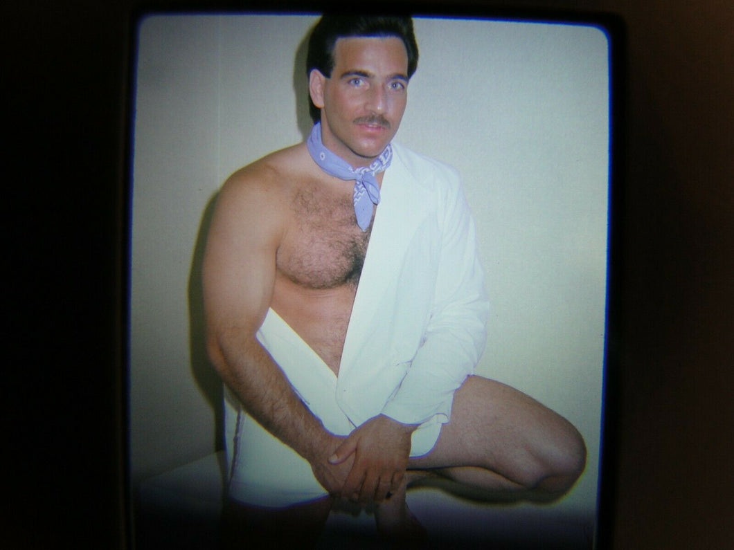 VINTAGE 35MM SLIDE MALE GAY INTEREST BEEFCAKE MUSCLE SEMI NUDE HOT BUFF FV5