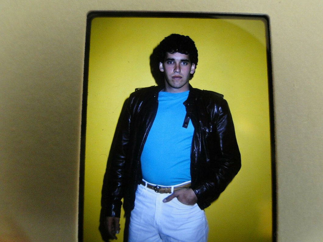 VINTAGE 35MM SLIDE MALE GAY INTEREST BEEFCAKE MUSCLE SEMI NUDE HOT BUFF FT&