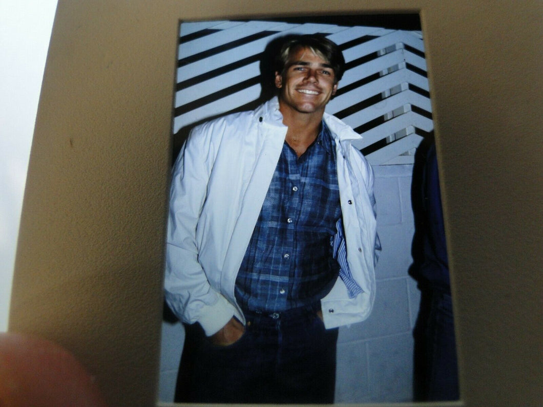 + VINTAGE 35MM SLIDE MALE GAY INTEREST BEEFCAKE MUSCLE SEMI NUDE HOT BUFF    B60
