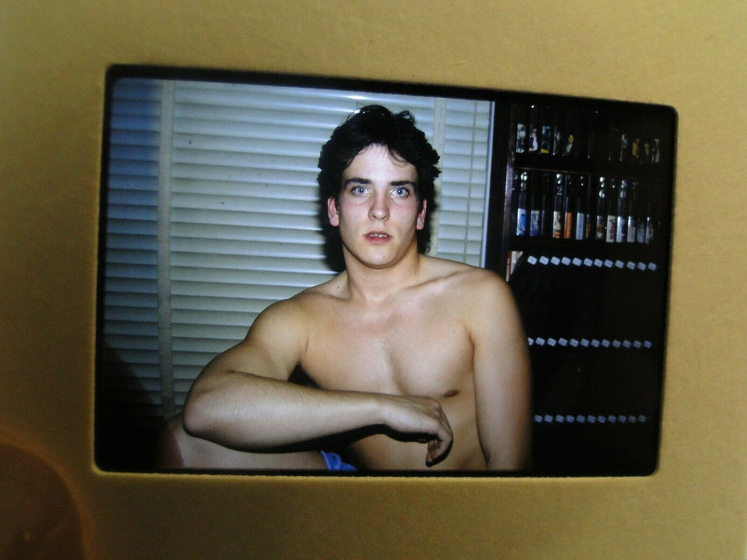 VINTAGE 35MM SLIDE MALE GAY INTEREST BEEFCAKE MUSCLE SEMI NUDE HOT BUFF FL4