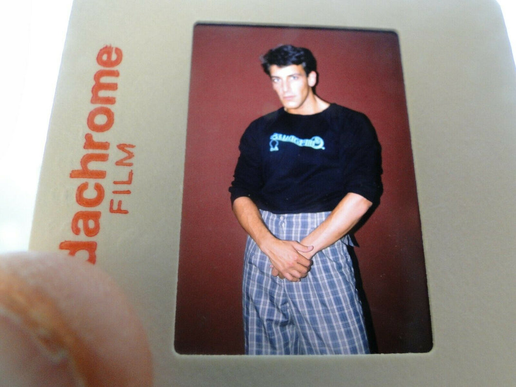 VINTAGE 35MM SLIDE MALE GAY INTEREST BEEFCAKE MUSCLE SEMI NUDE HOT BUFF CF26