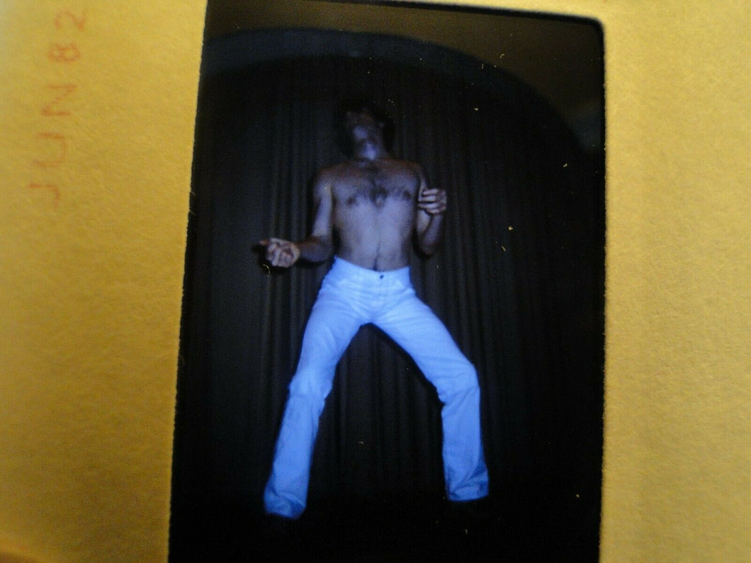 VINTAGE 35MM SLIDE MALE GAY INTEREST BEEFCAKE MUSCLE SEMI NUDE HOT BUFF EY6