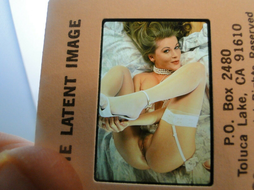 Busty Erotic Sexy NUDE Woman/Model Vintage 35mm LATENT IMAGE SLIDE          B5H