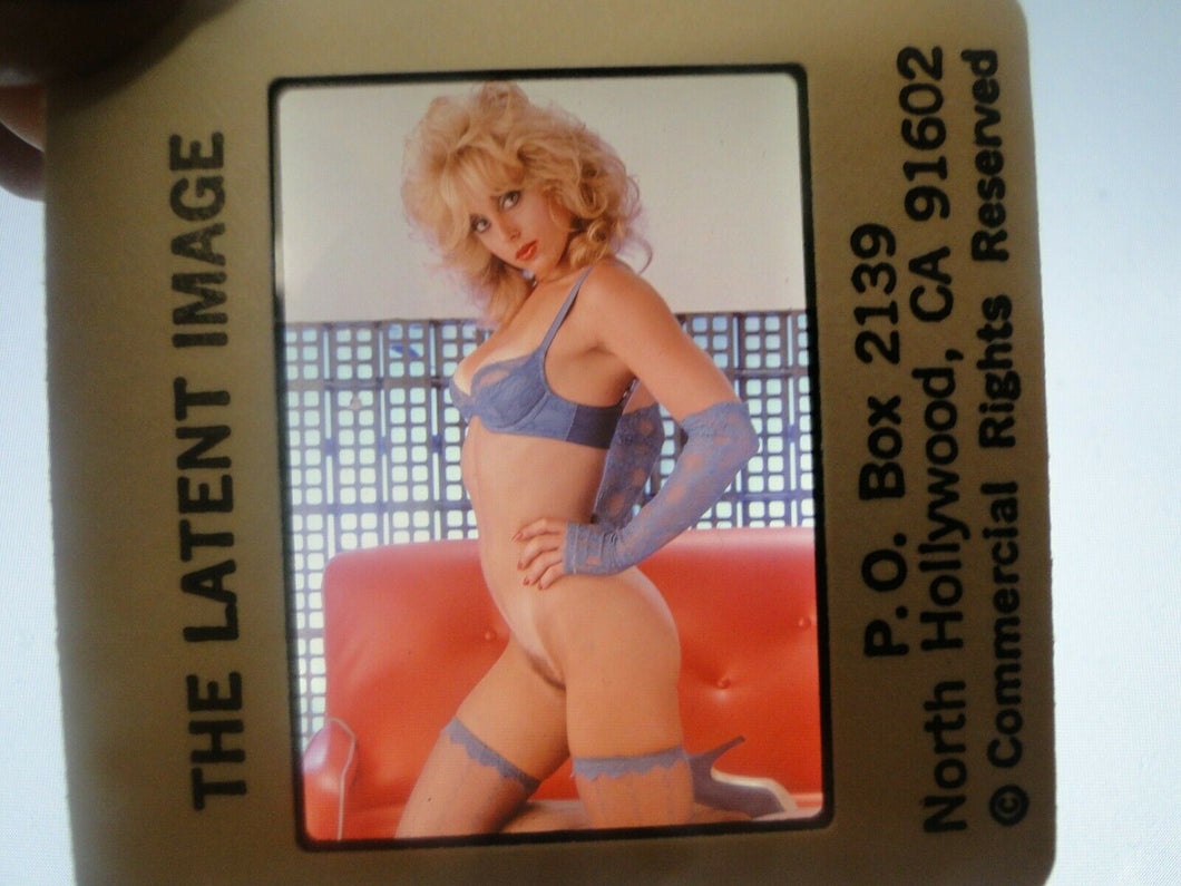 Busty Erotic Sexy NUDE Woman/Model Vintage 35mm LATENT IMAGE SLIDE          A83