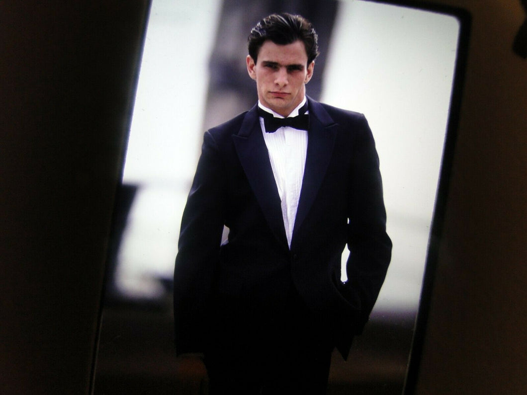 VINTAGE 35MM SLIDE MALE GAY INTEREST BEEFCAKE MUSCLE SEMI NUDE HOT BUFF FD@