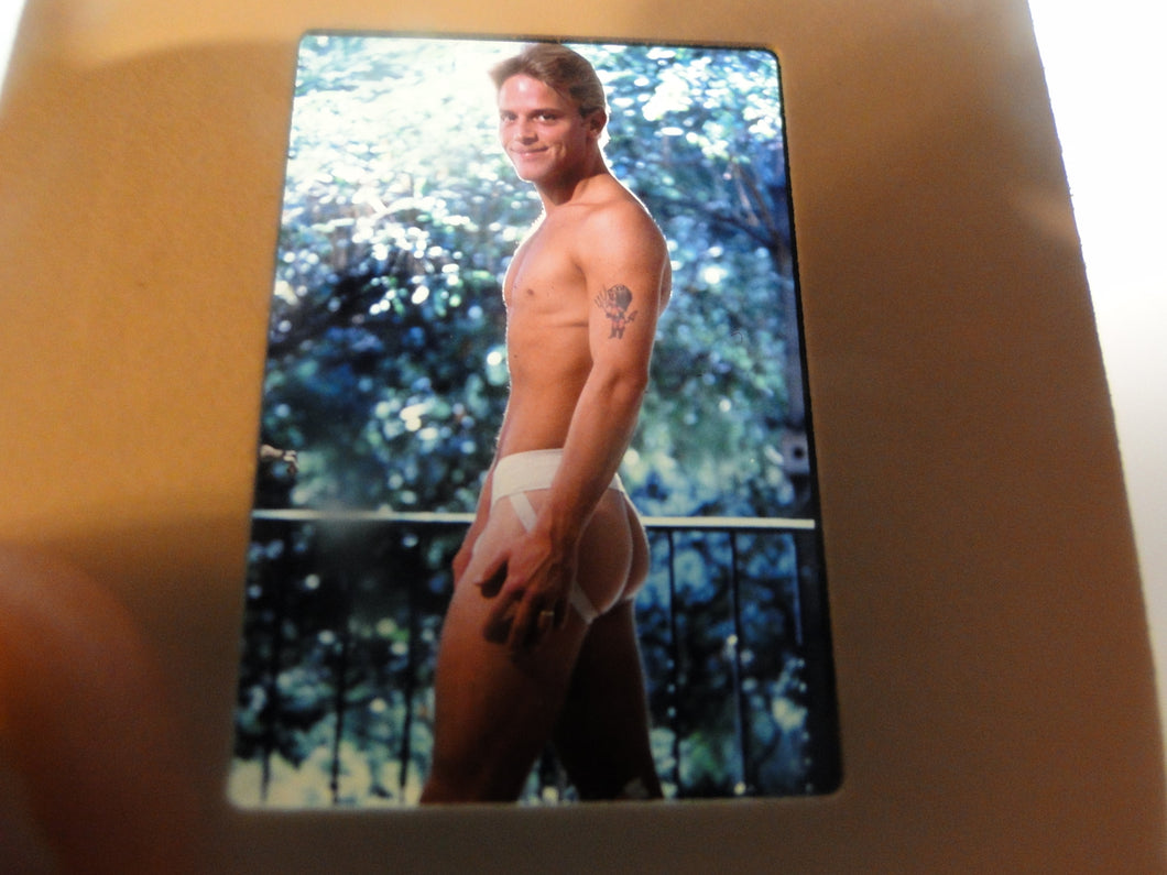 VINTAGE 35MM SLIDE MALE GAY INTEREST BEEFCAKE MUSCLE SEMI NUDE HOT BUFF G3
