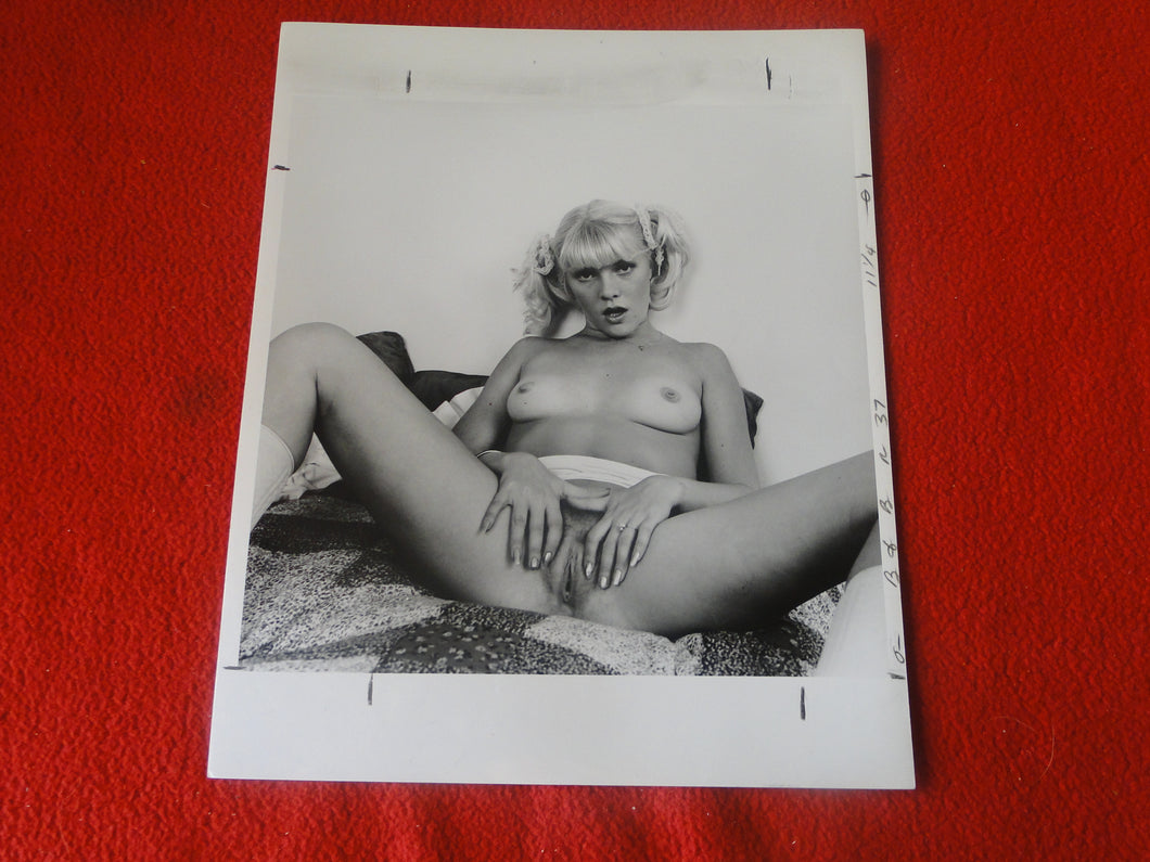 Vintage Nude Woman Nice Tits Shaved Pussy Silver Gelatin Photo  8 x 10  P81h