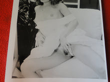 Load image into Gallery viewer, Vintage Nude Woman Hairy Pussy Silver Gelatin Photo  8 x 10 P81i
