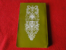 Load image into Gallery viewer, Vintage Adult Paperback Novel/Book Bedtime For The Family 1988       P15
